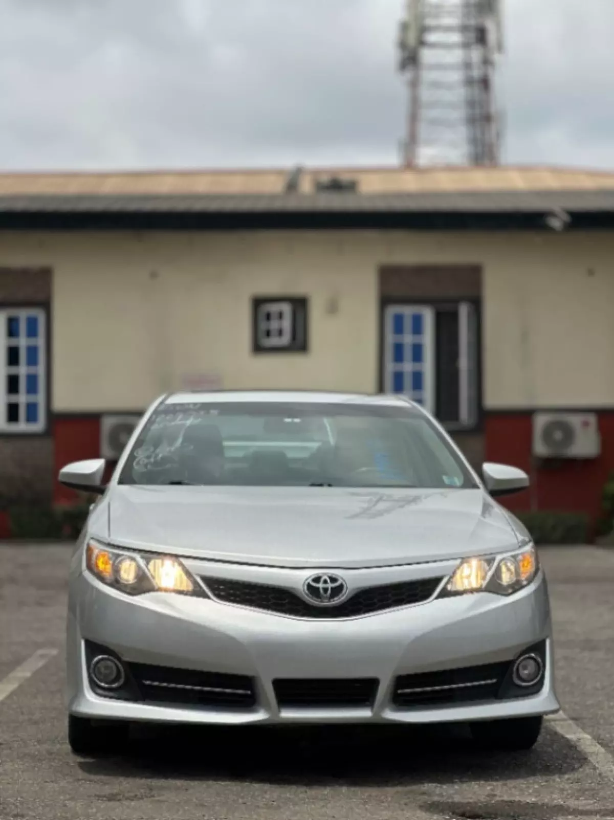 Toyota Camry - 2012
