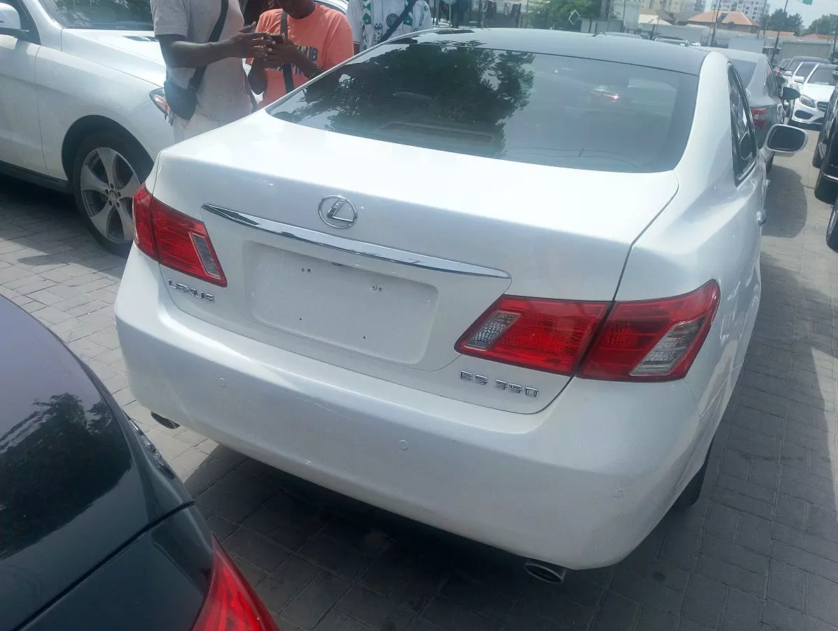 car Back