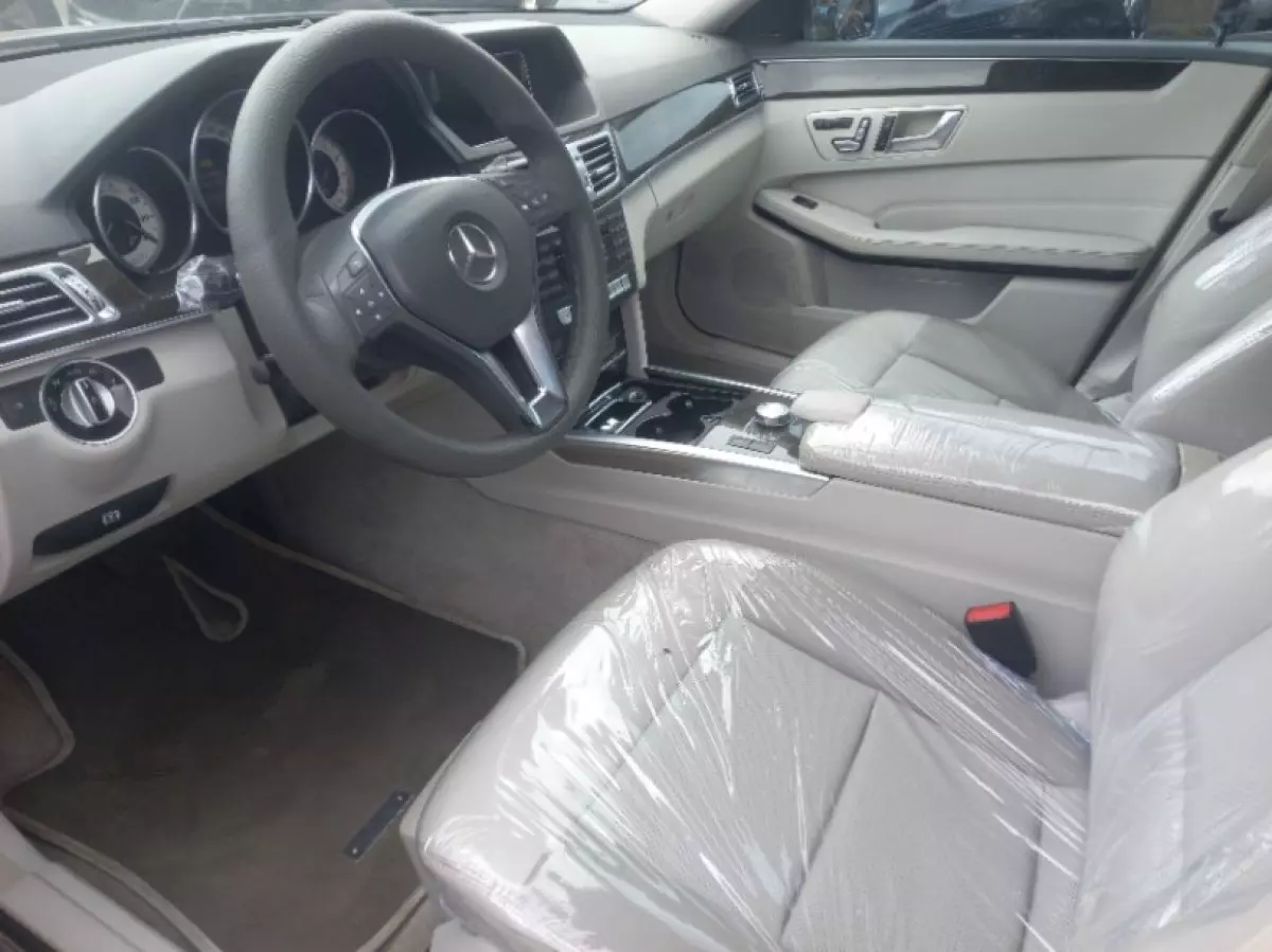 Mercedes-Benz E 350 - 2013