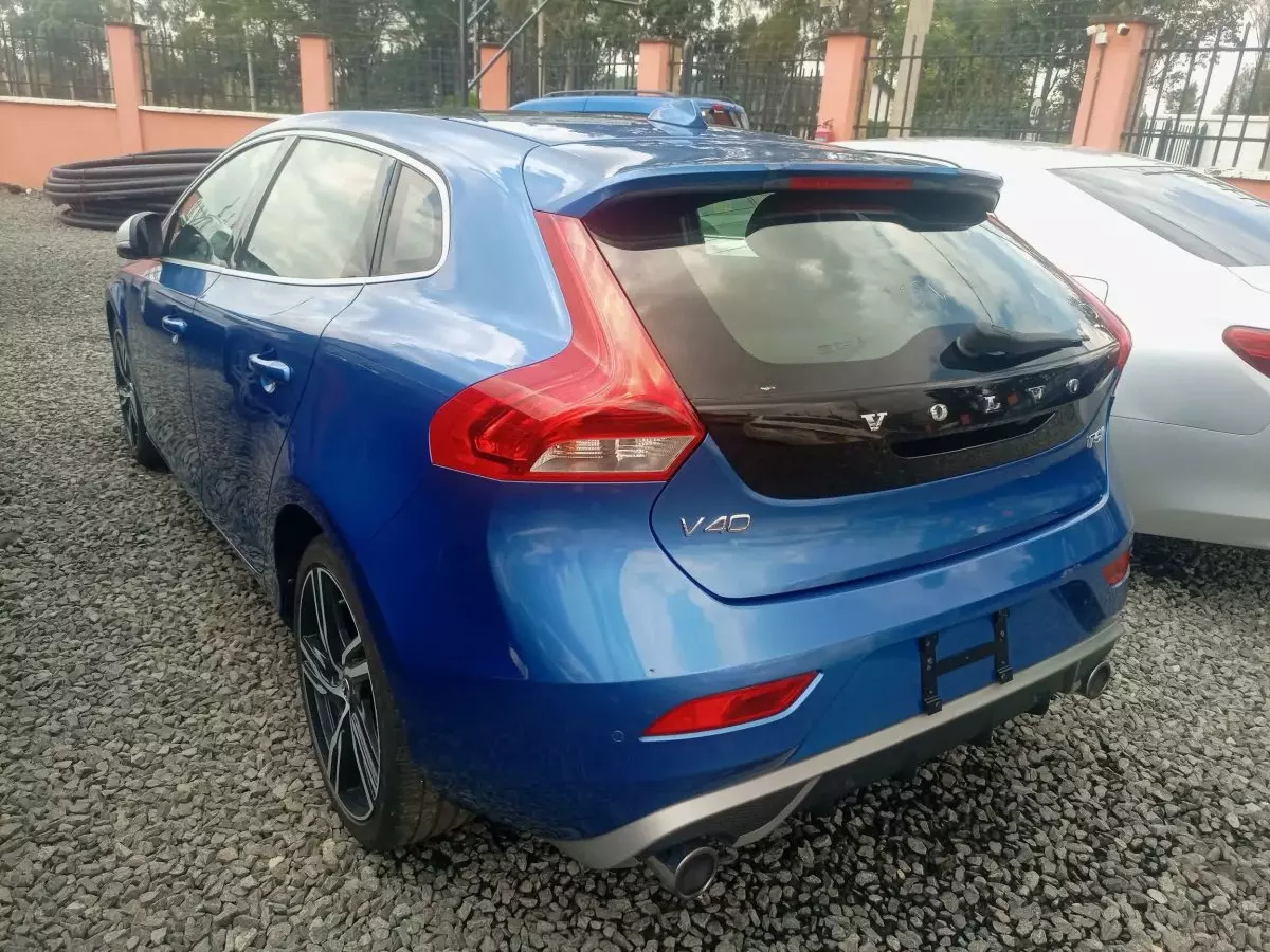 car Left Back