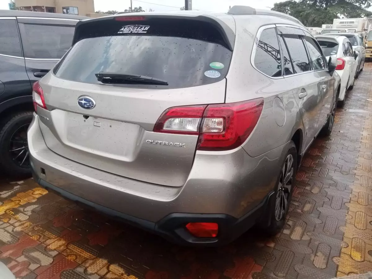 car Back