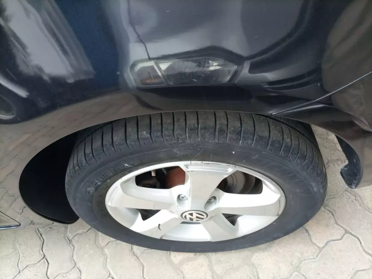 tyre0