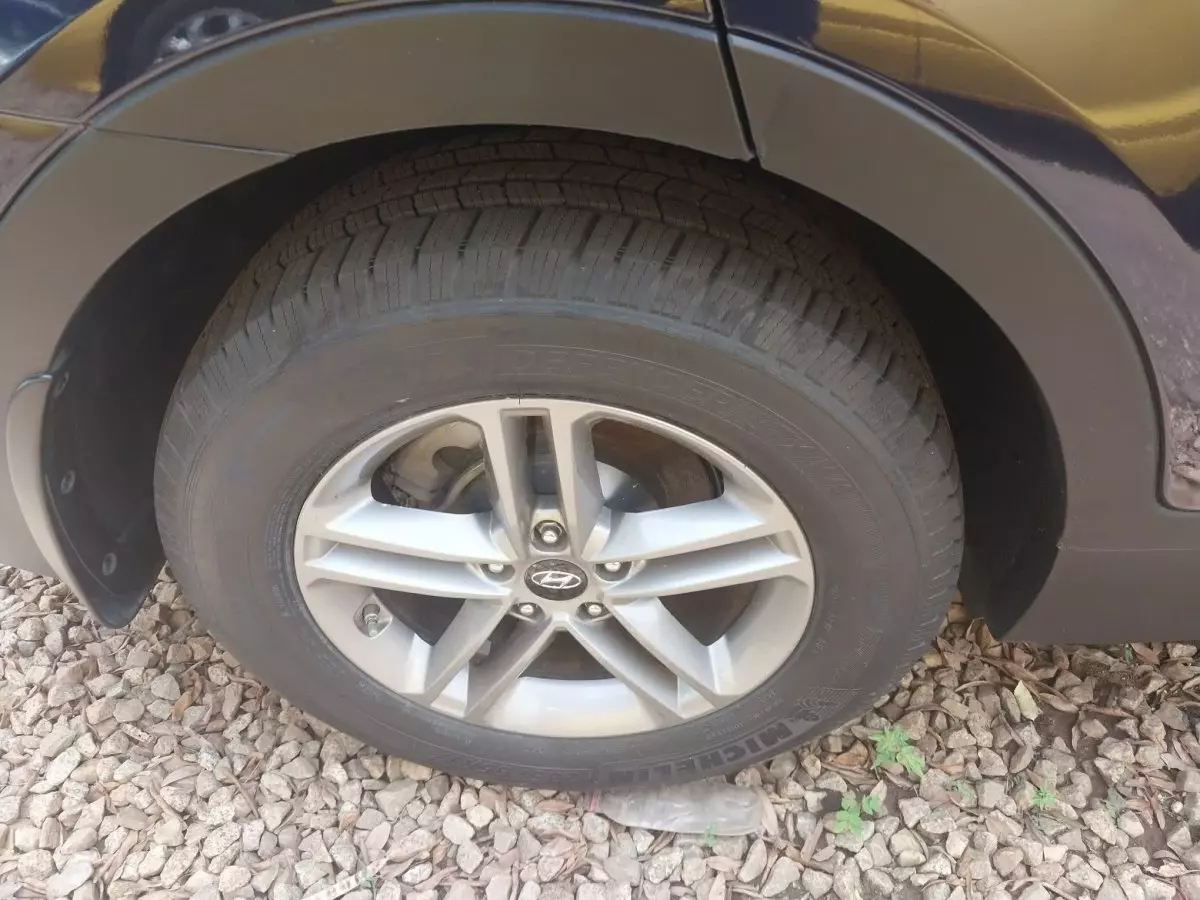 tyre1