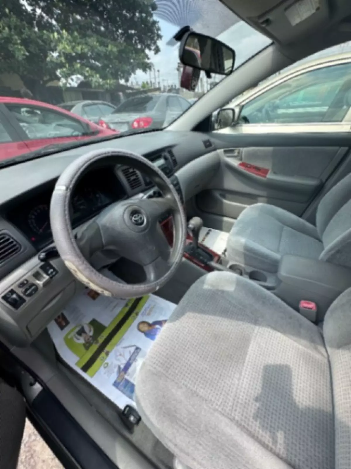 interiorFront