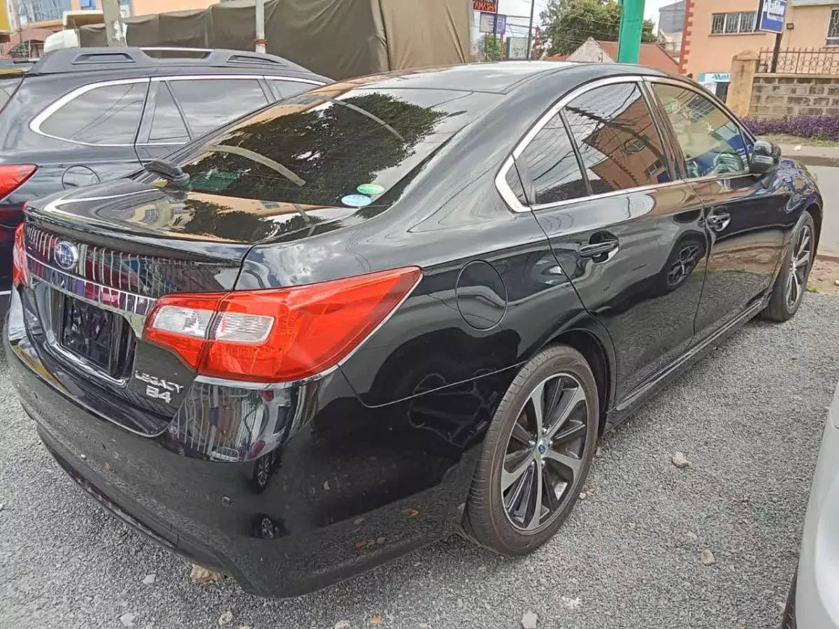 car Right Back