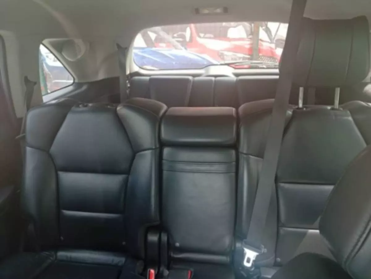 interiorBack
