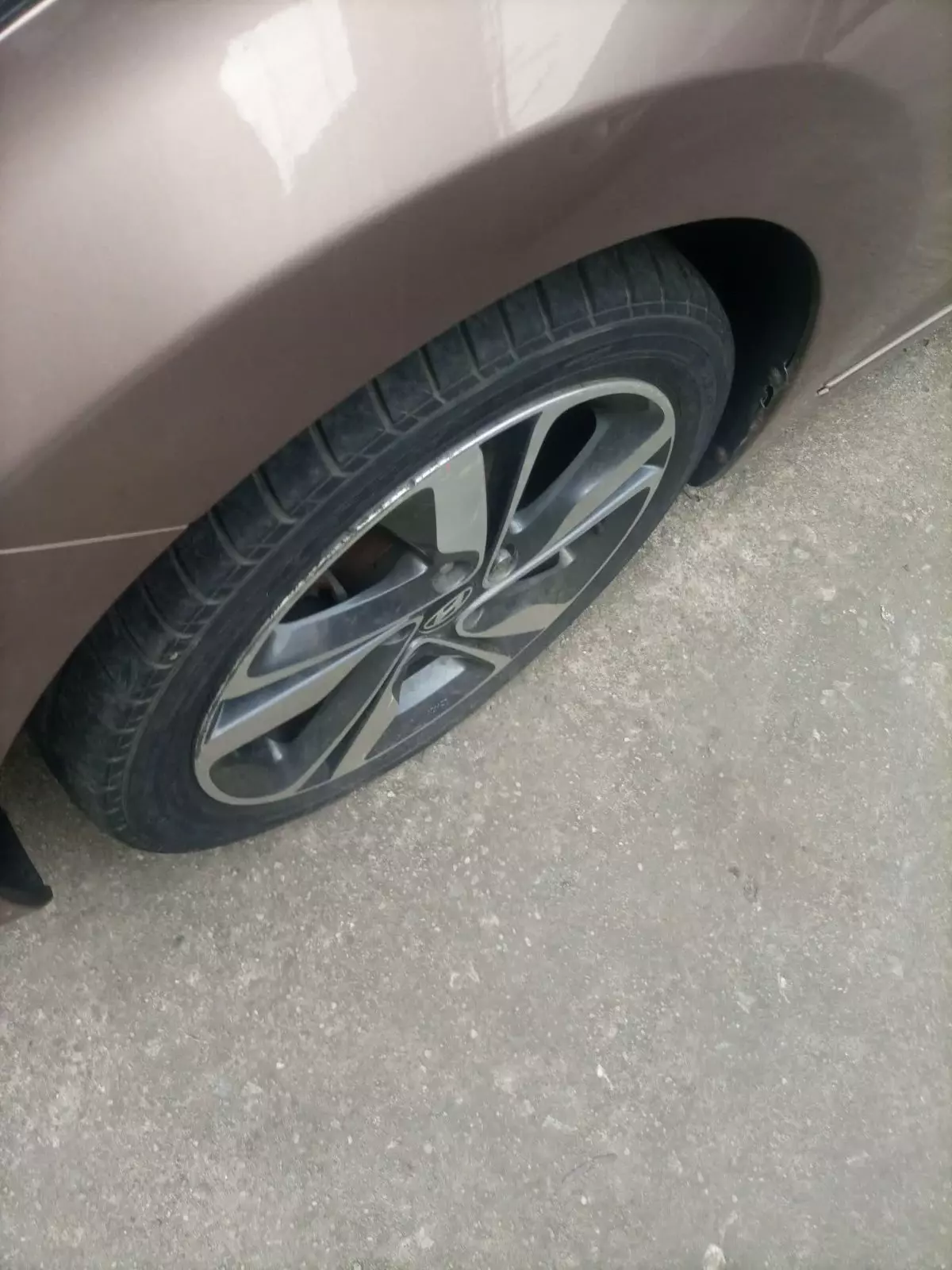 tyre3