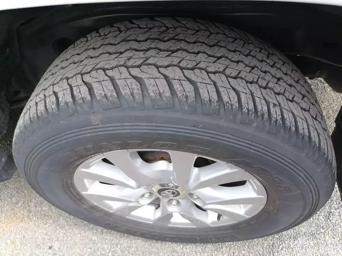 tyre3