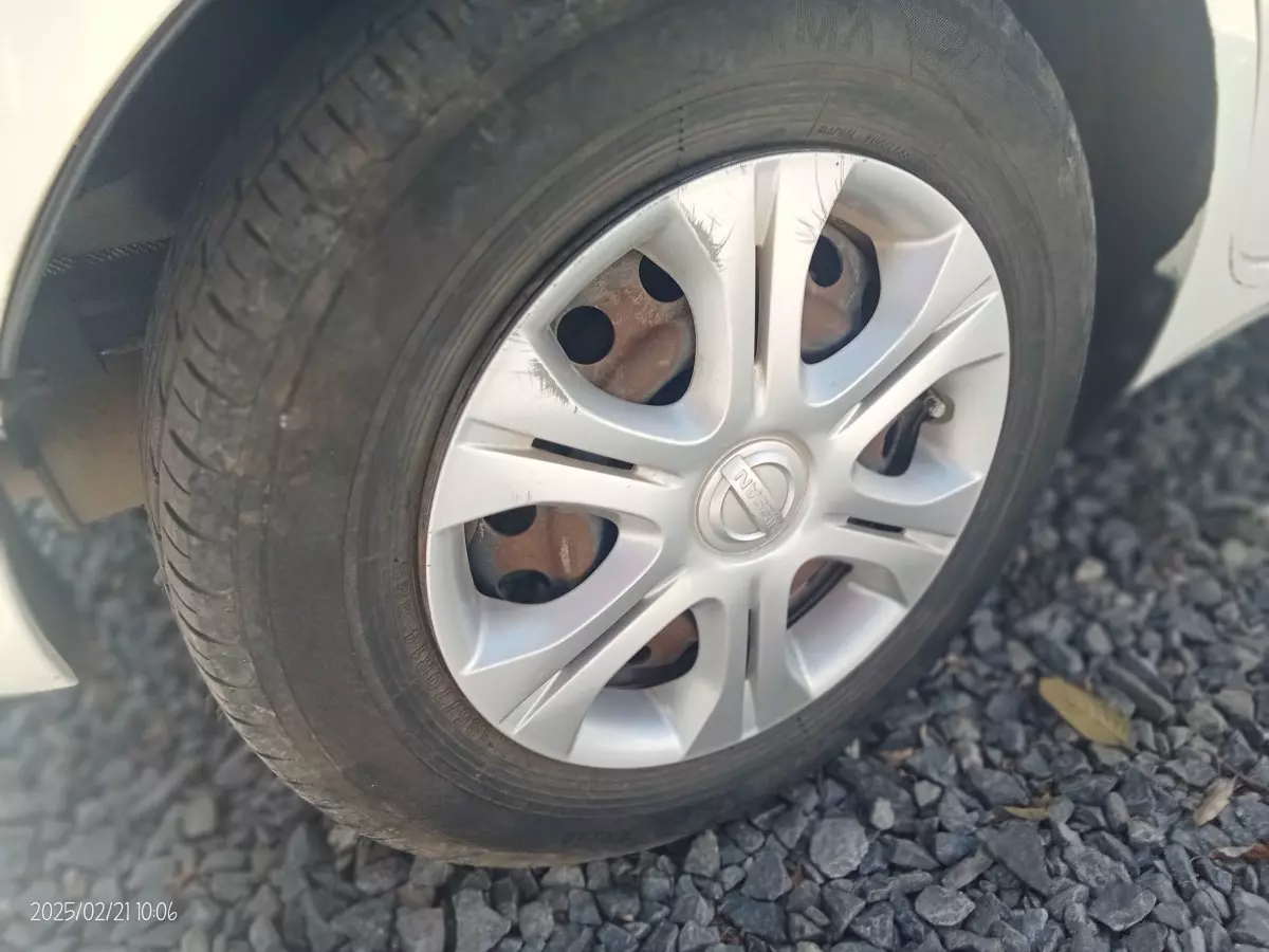 tyre2