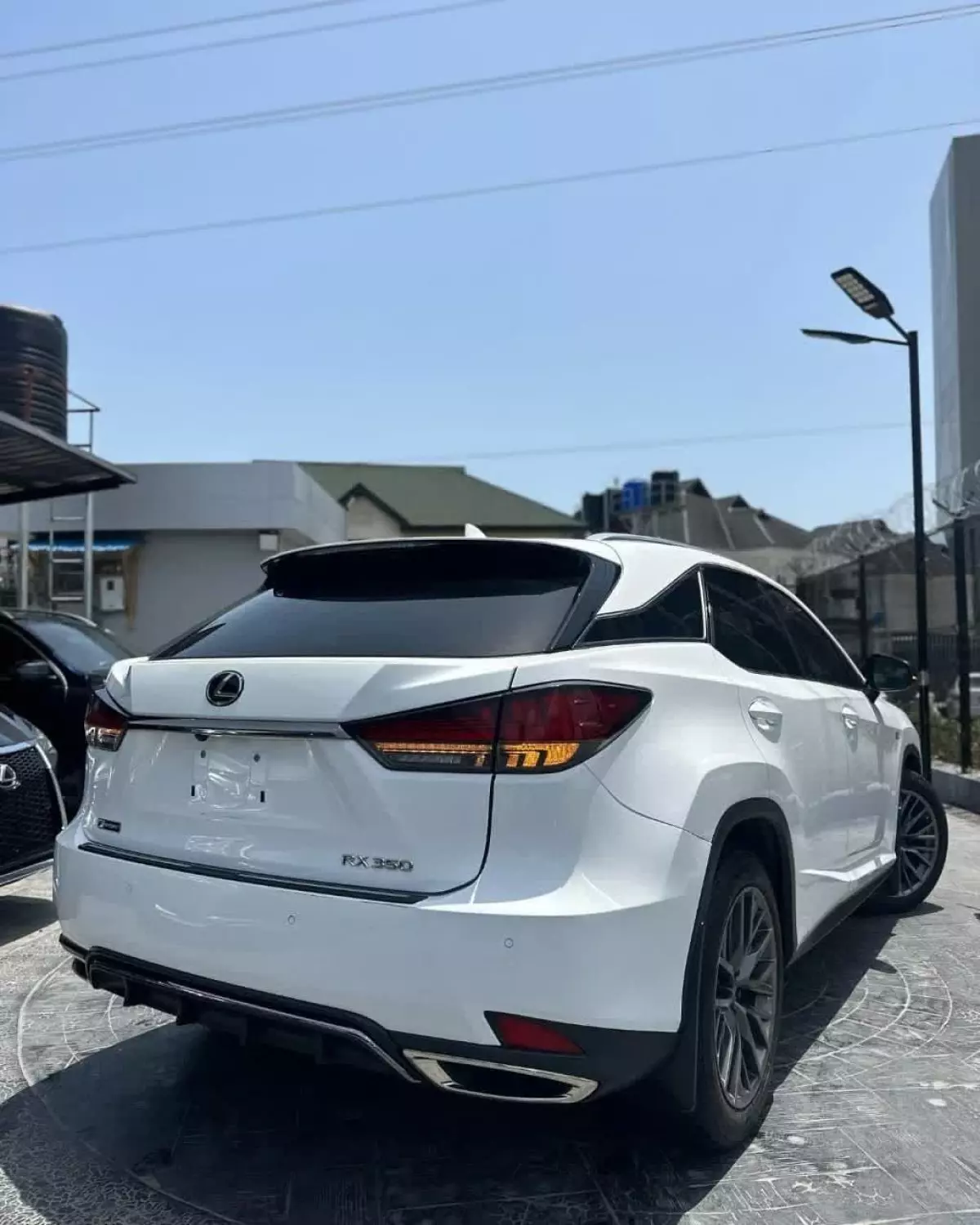 car Right Back