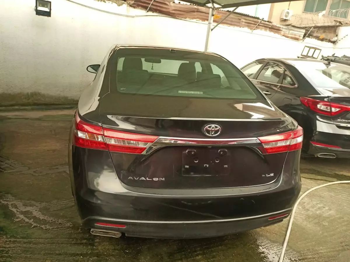 car Back