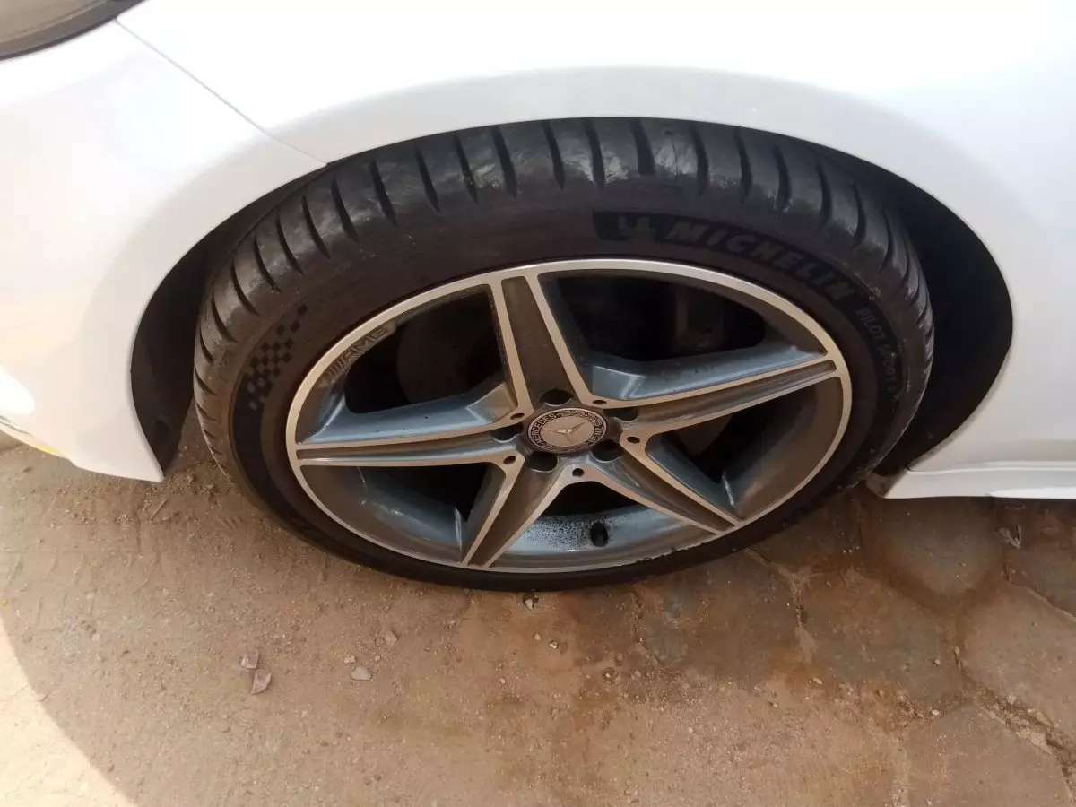 tyre3
