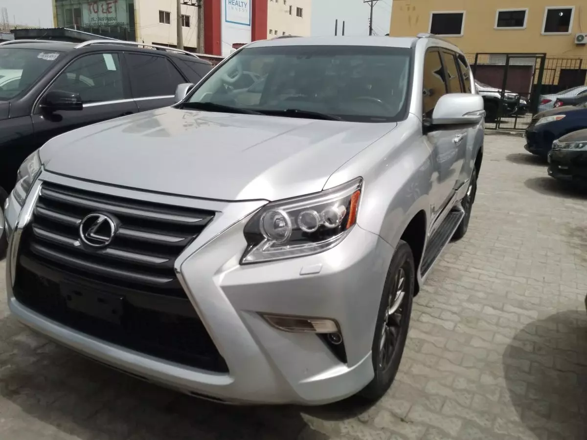 car Right Front
