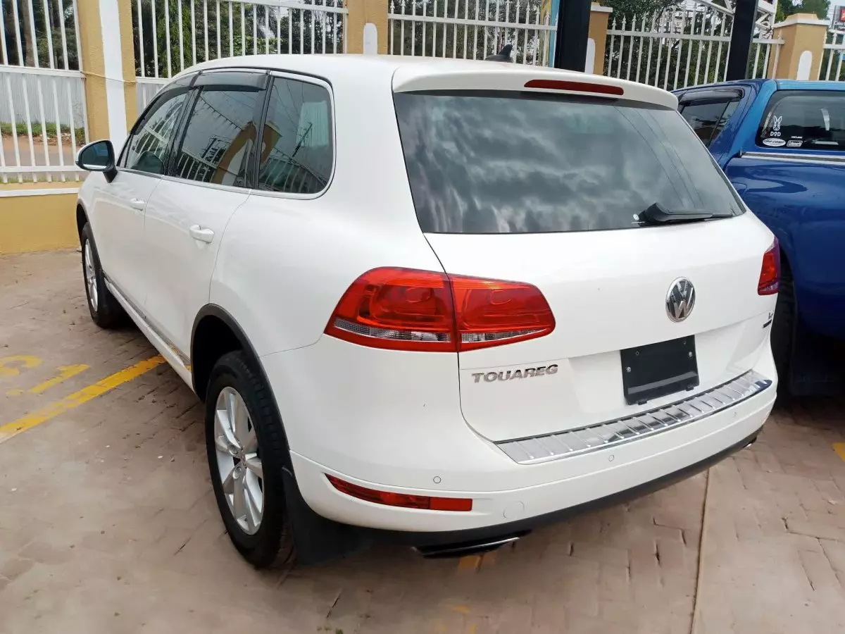car Left Back