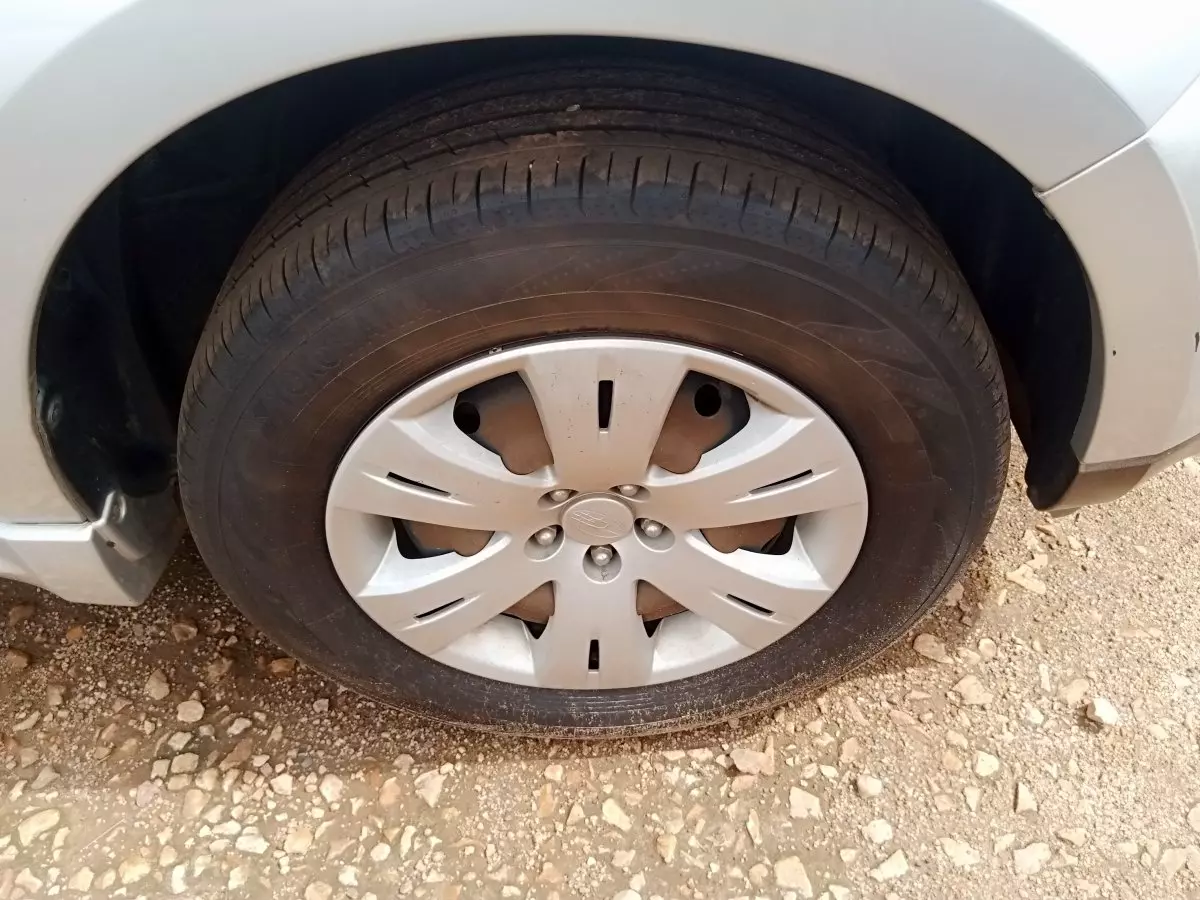 tyre1