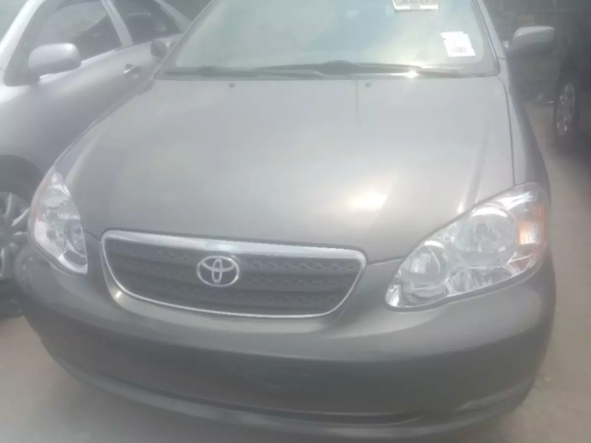 Toyota Corolla - 2013