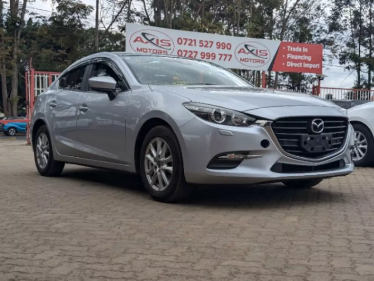 Mazda Axela  - 2018