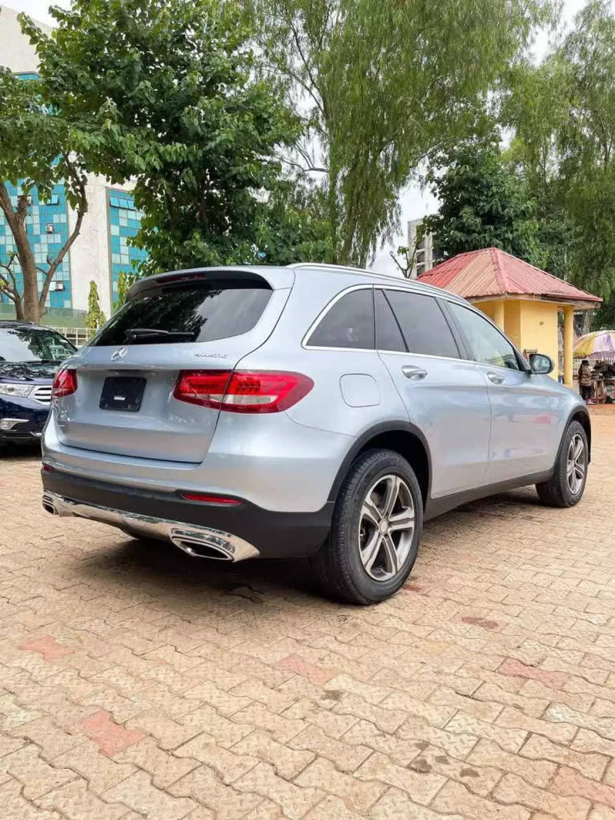 car Left Back