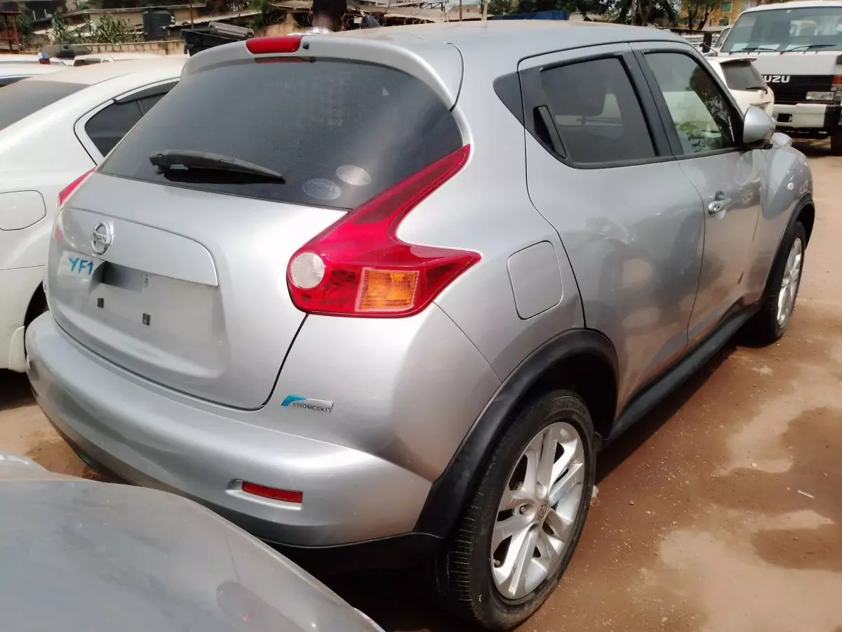 car Left