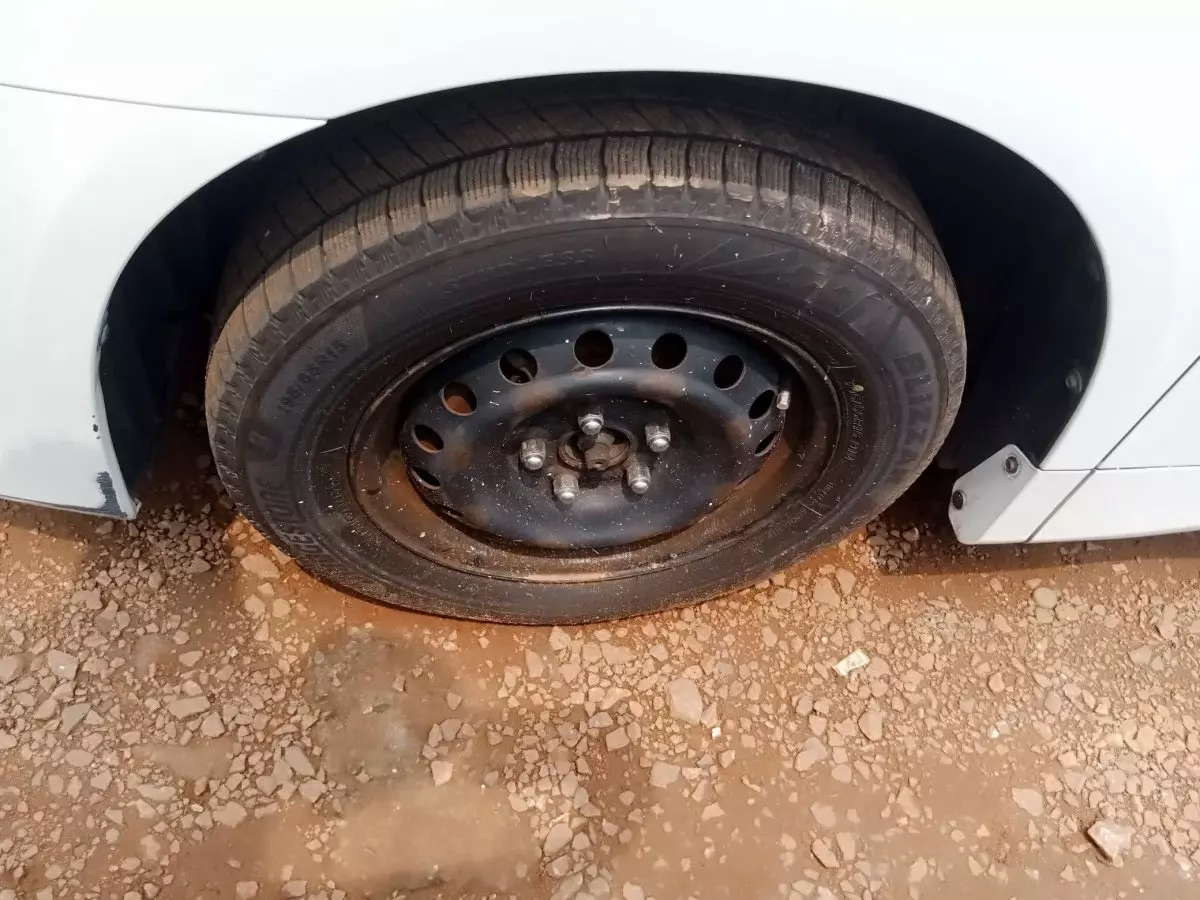 tyre3