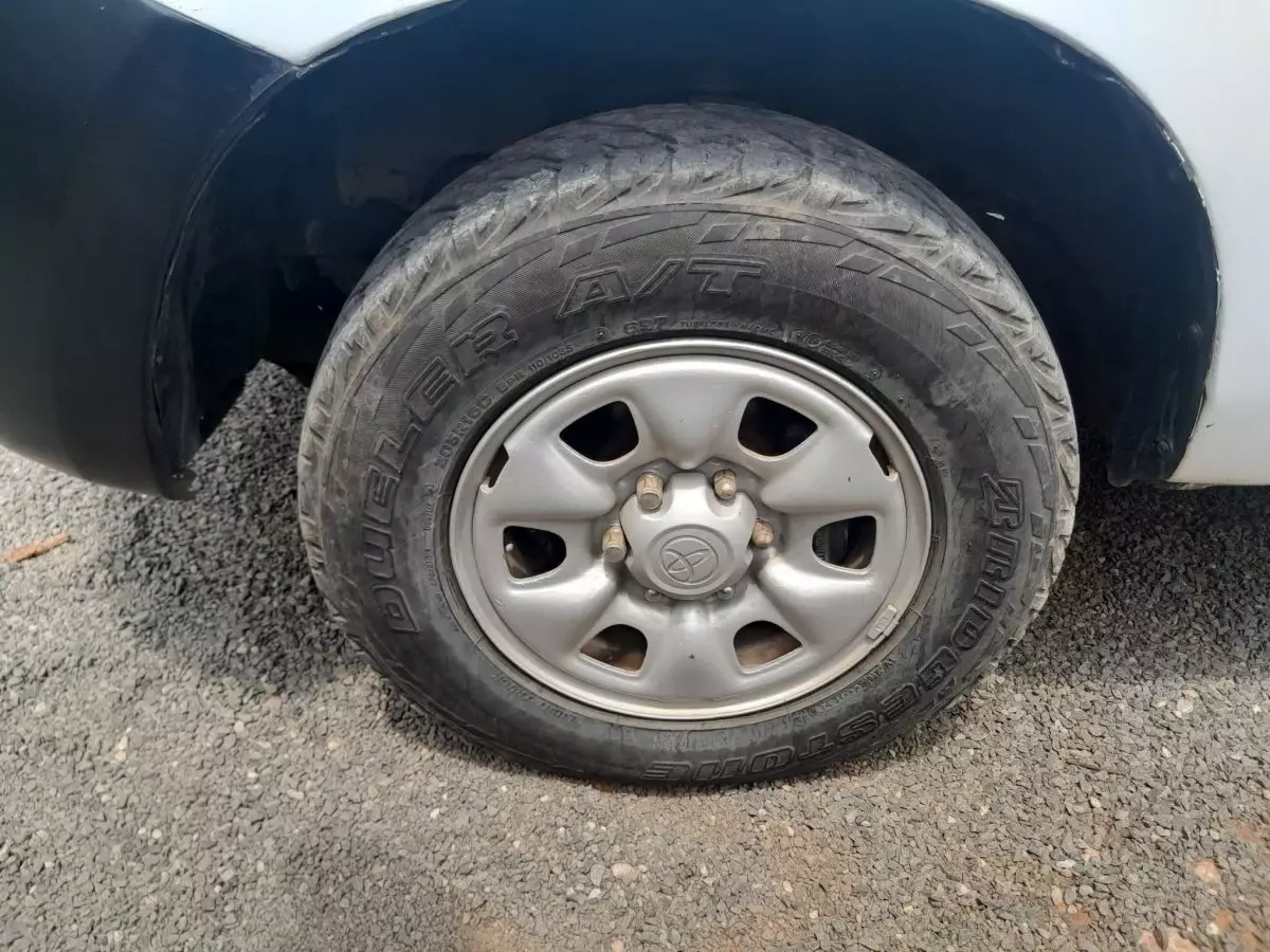 tyre2