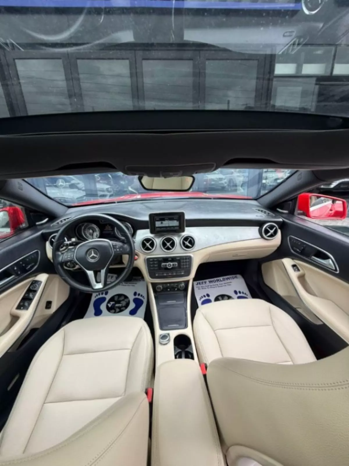 interiorFront