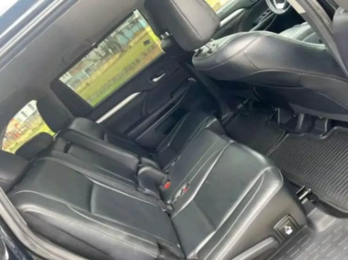 interiorBack