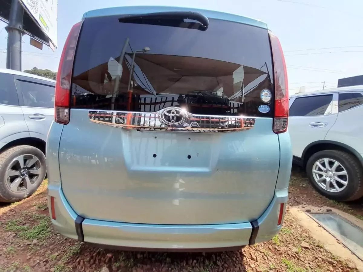 car Back