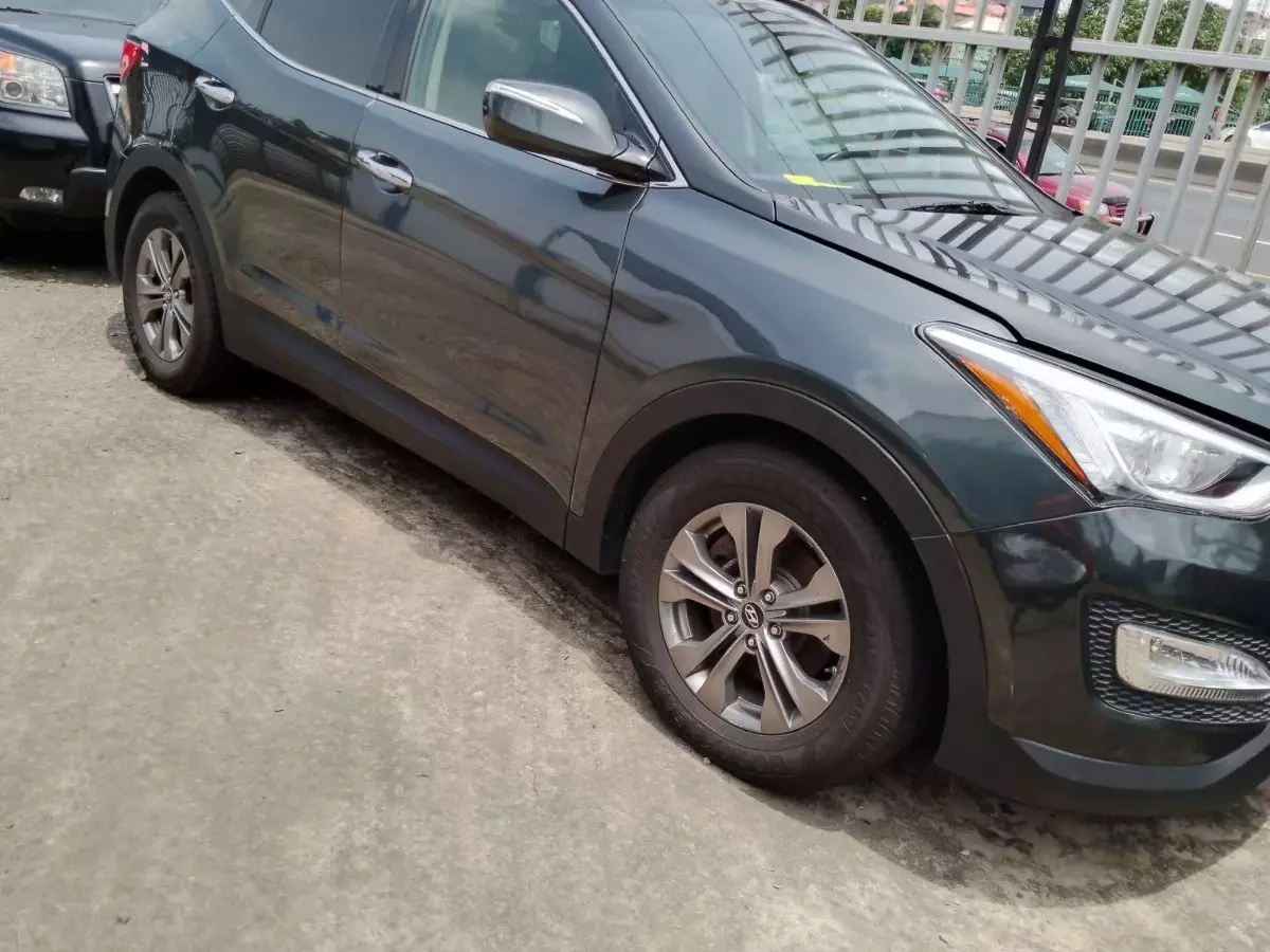 car Right Back