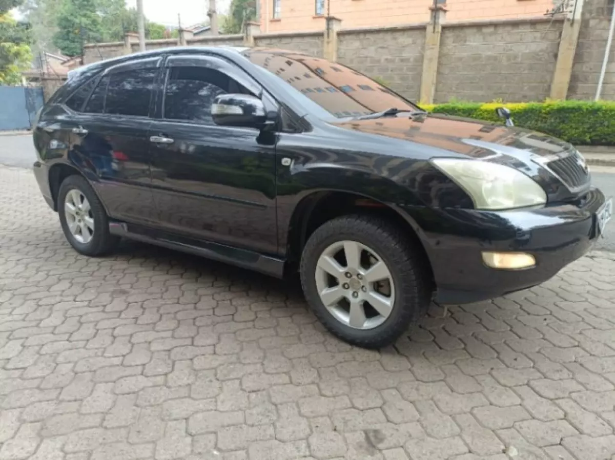 Toyota Harrier - 2011