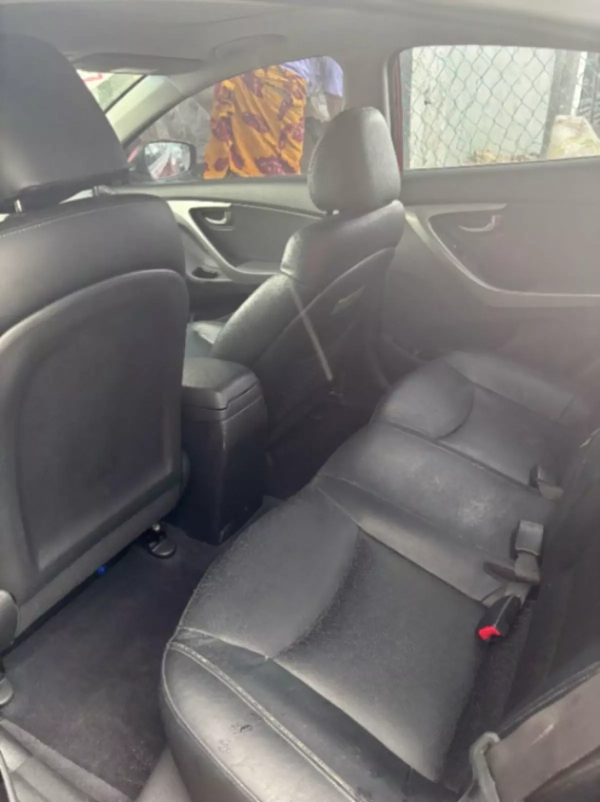 interiorBack