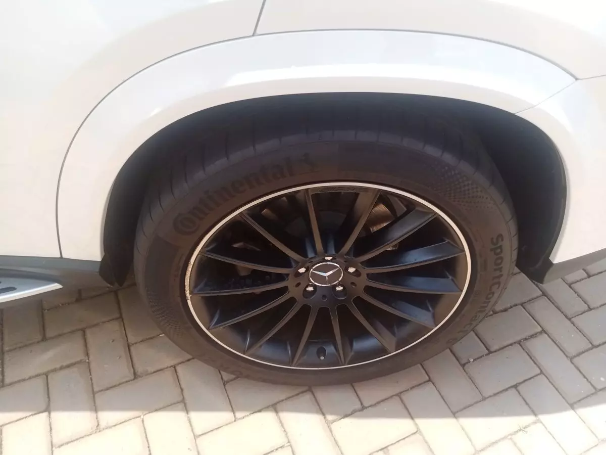 tyre2
