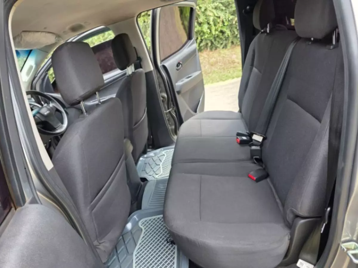 interiorBack