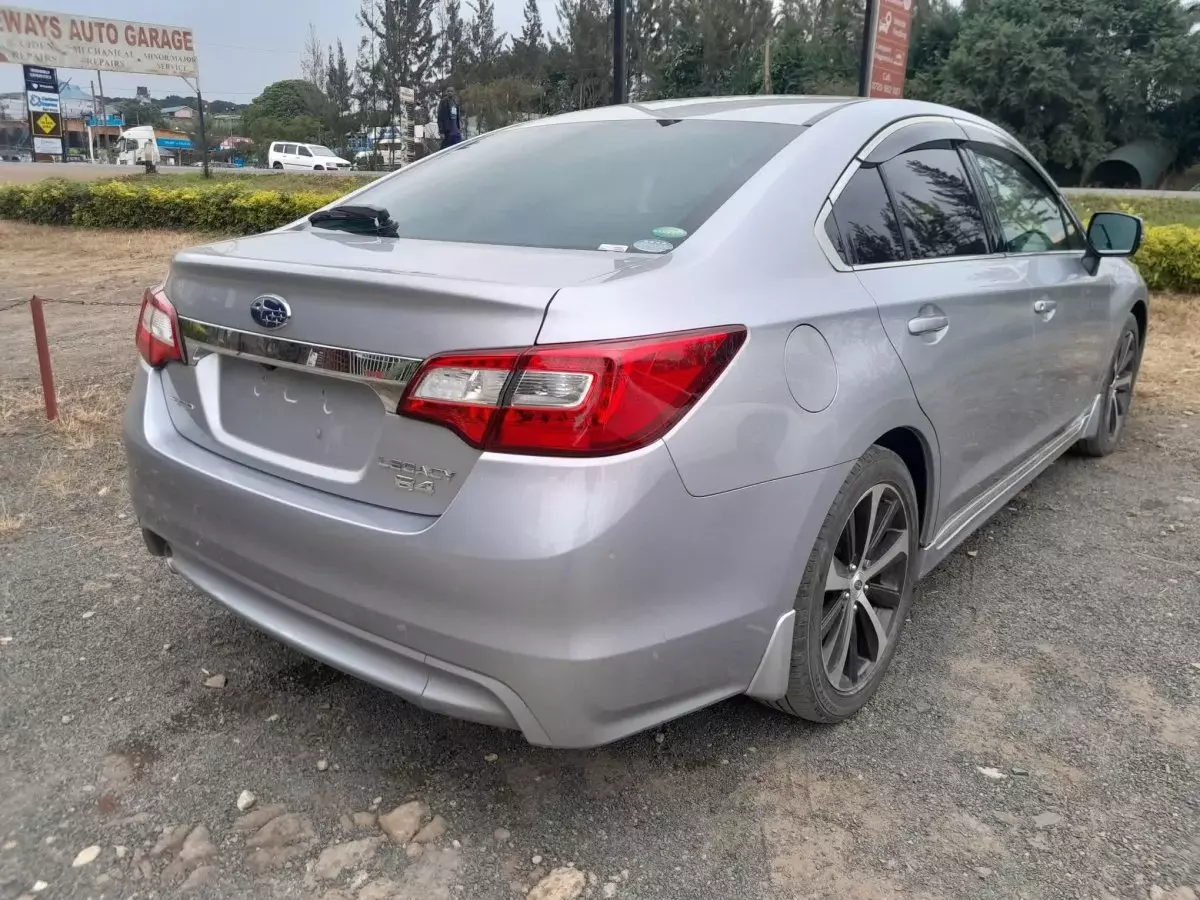 car Right Back