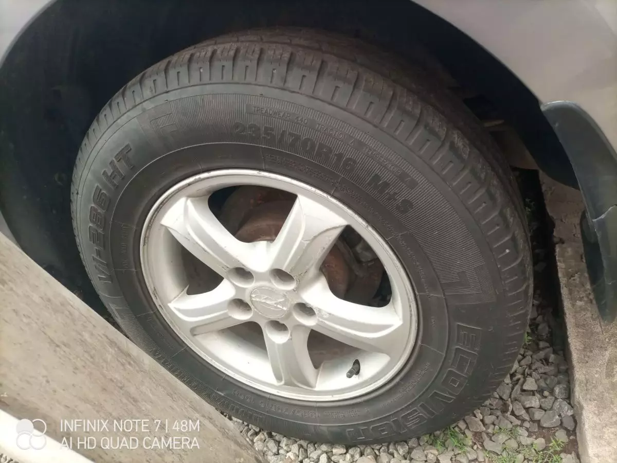 tyre1