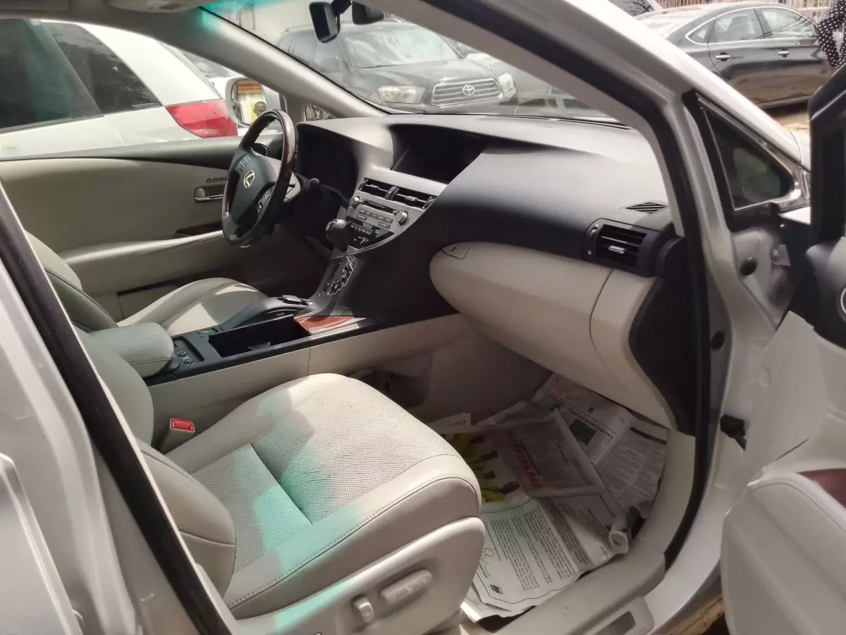 car Left