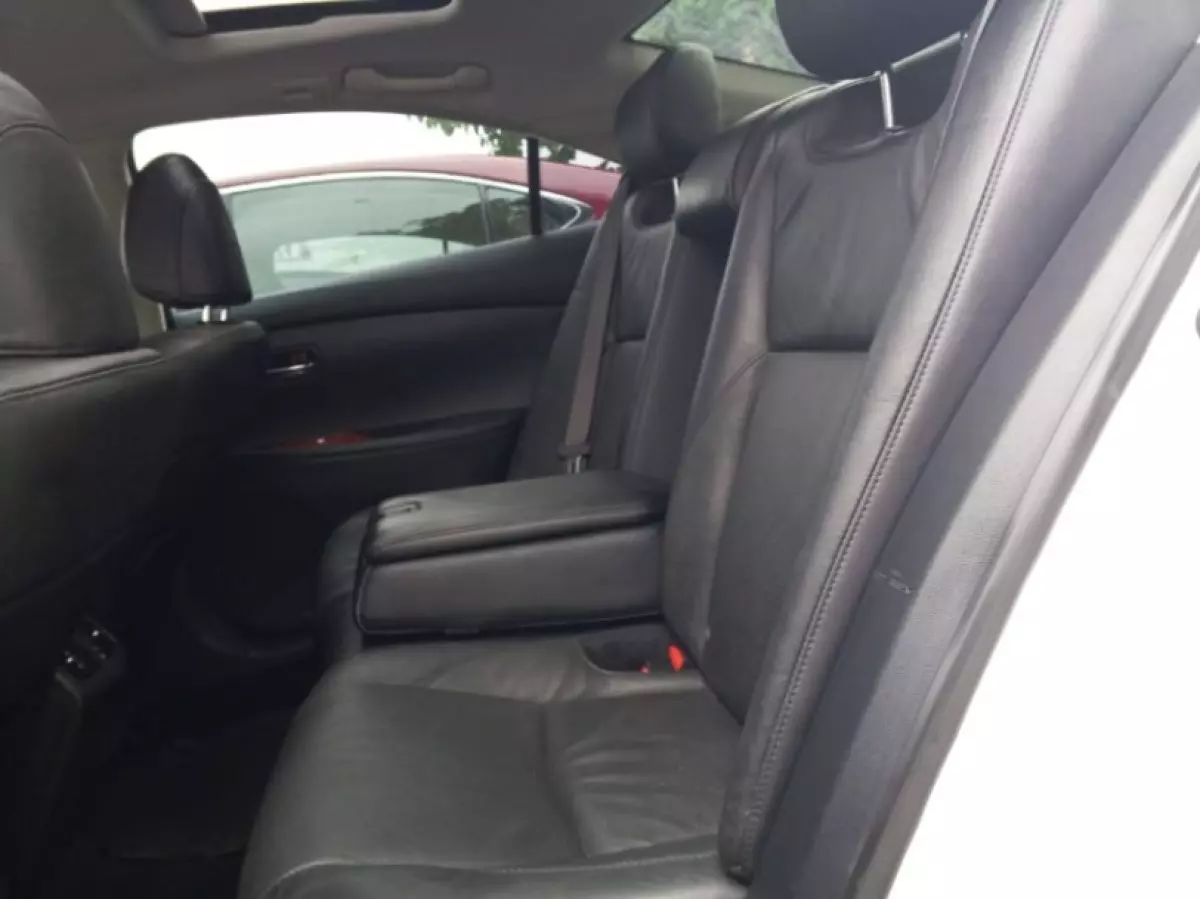 interiorBack