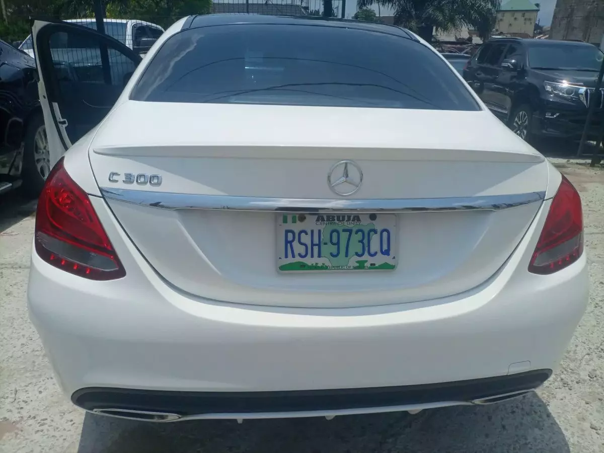 car Back