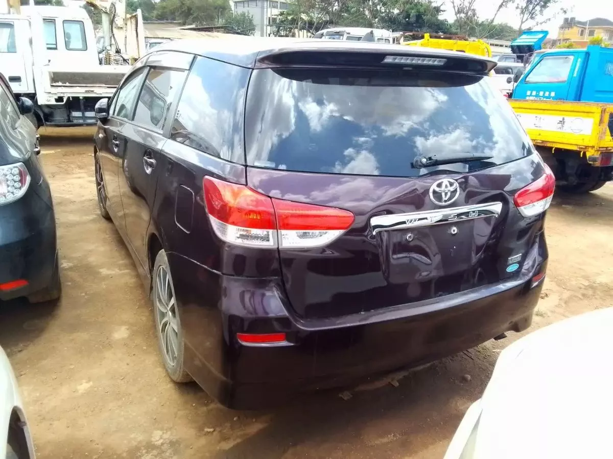 car Right Back