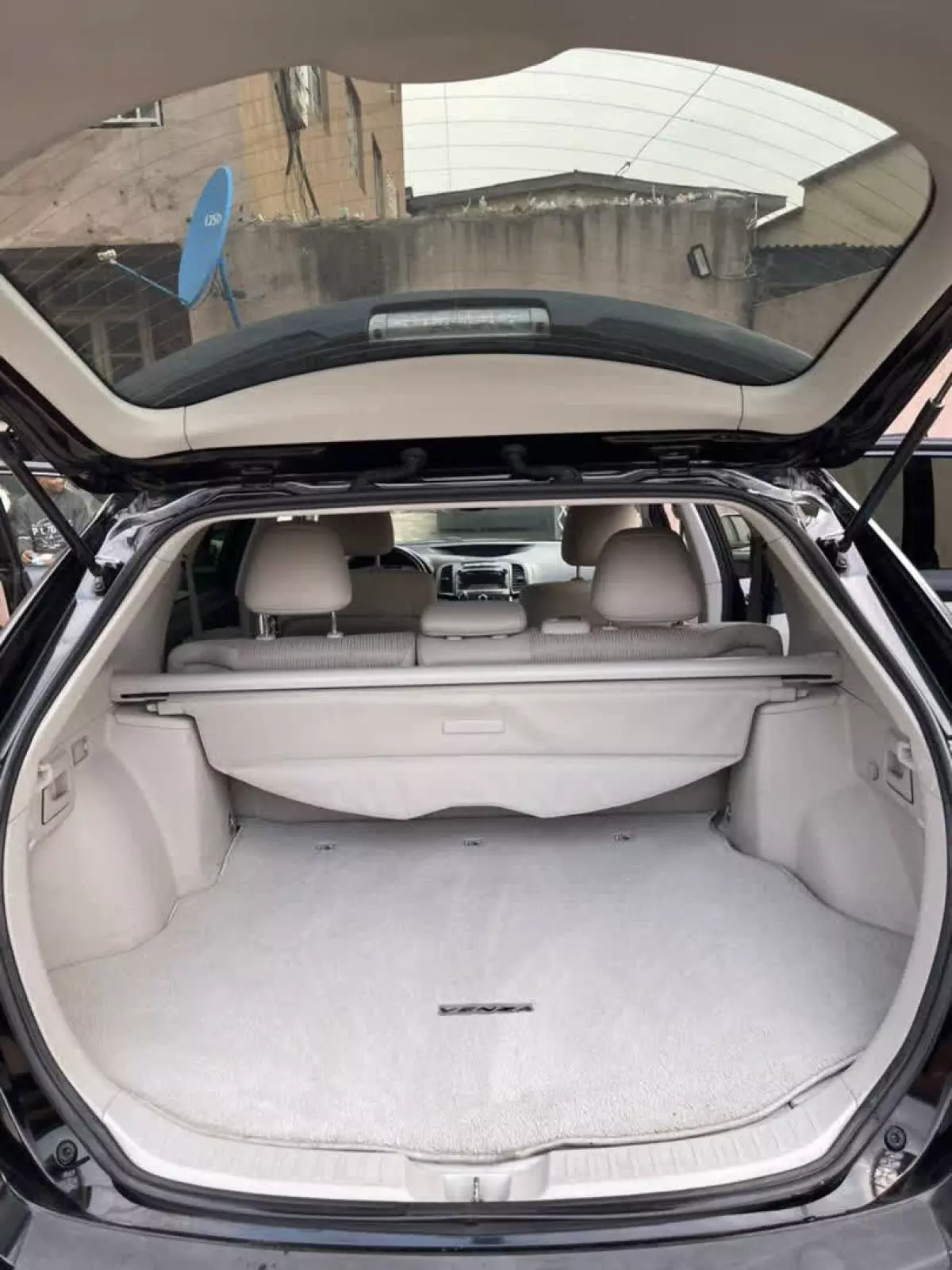car Left
