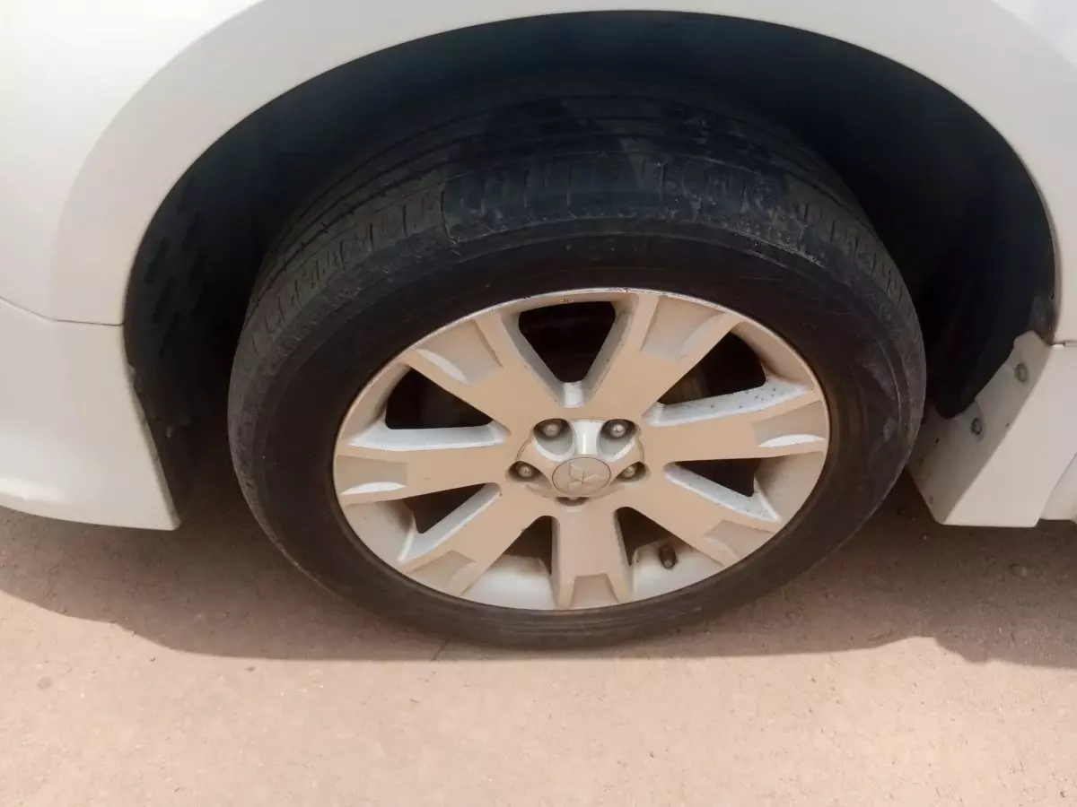 tyre0