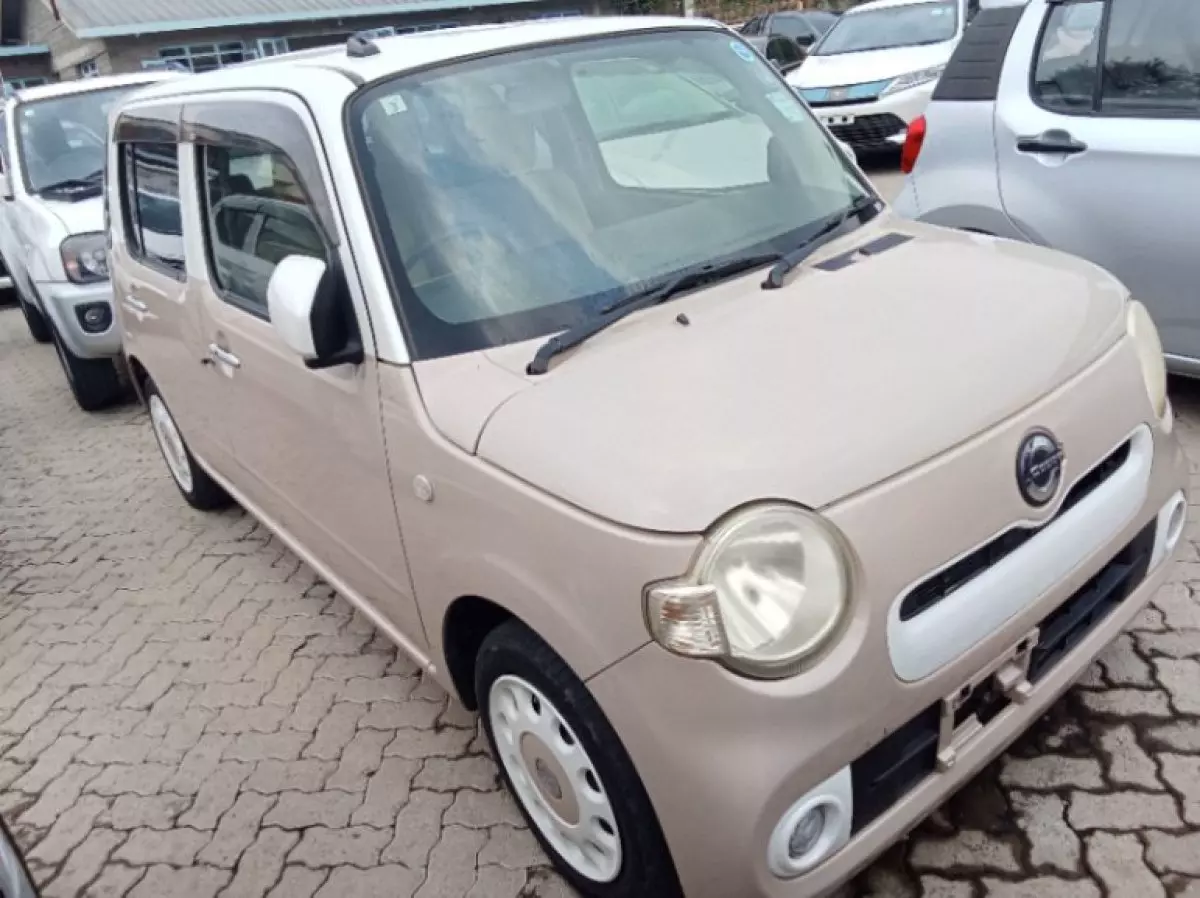 Daihatsu cocoa - 2017