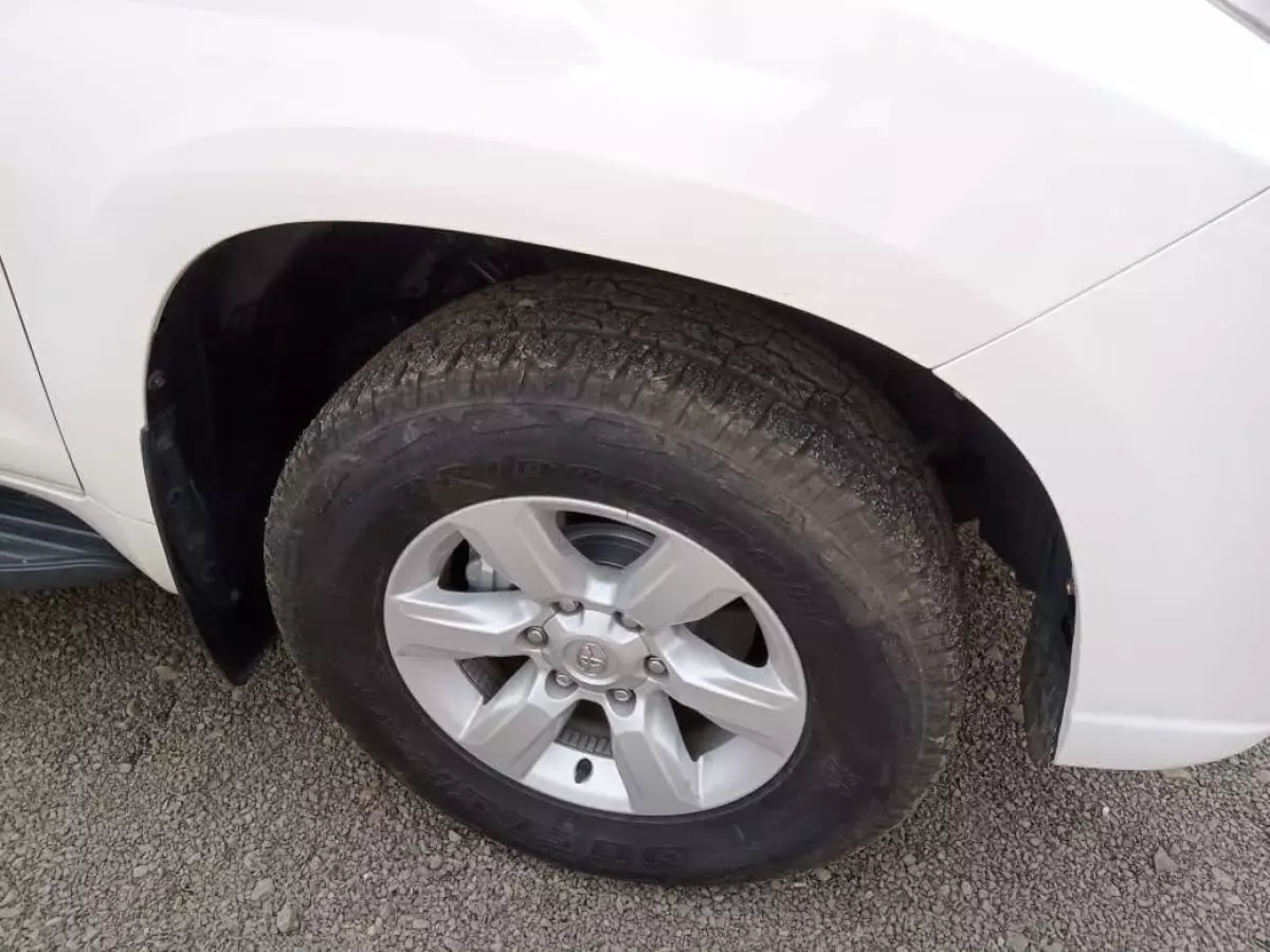 tyre2