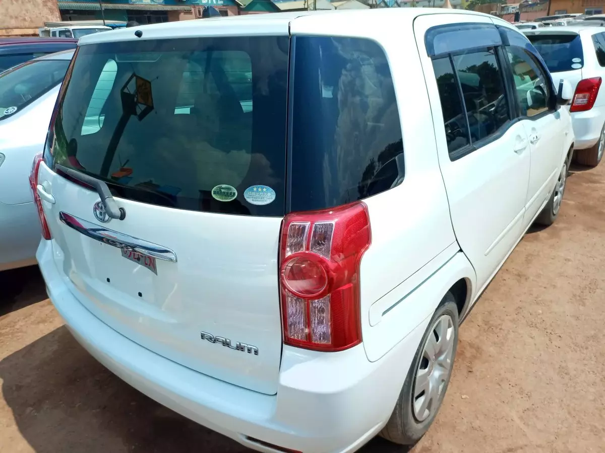 car Left Back