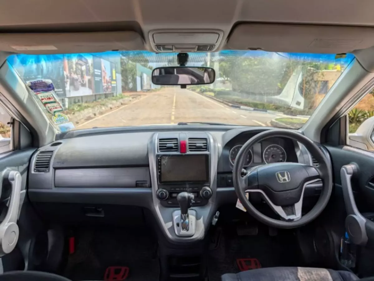 interiorFront