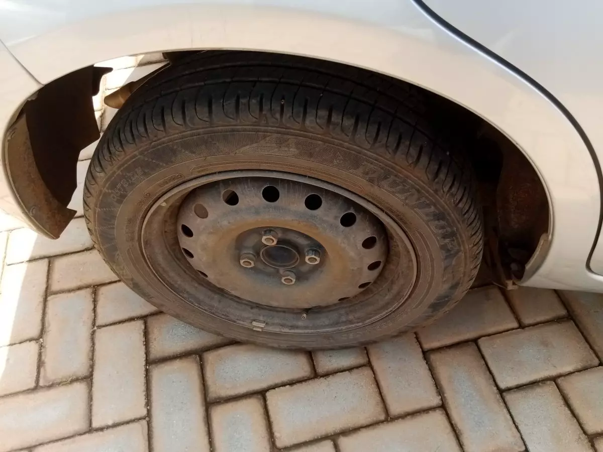 tyre1
