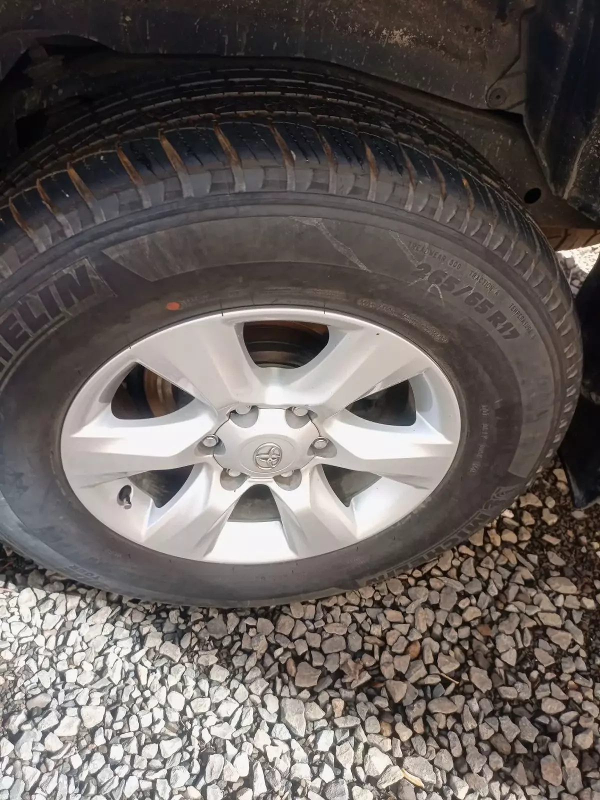 tyre1