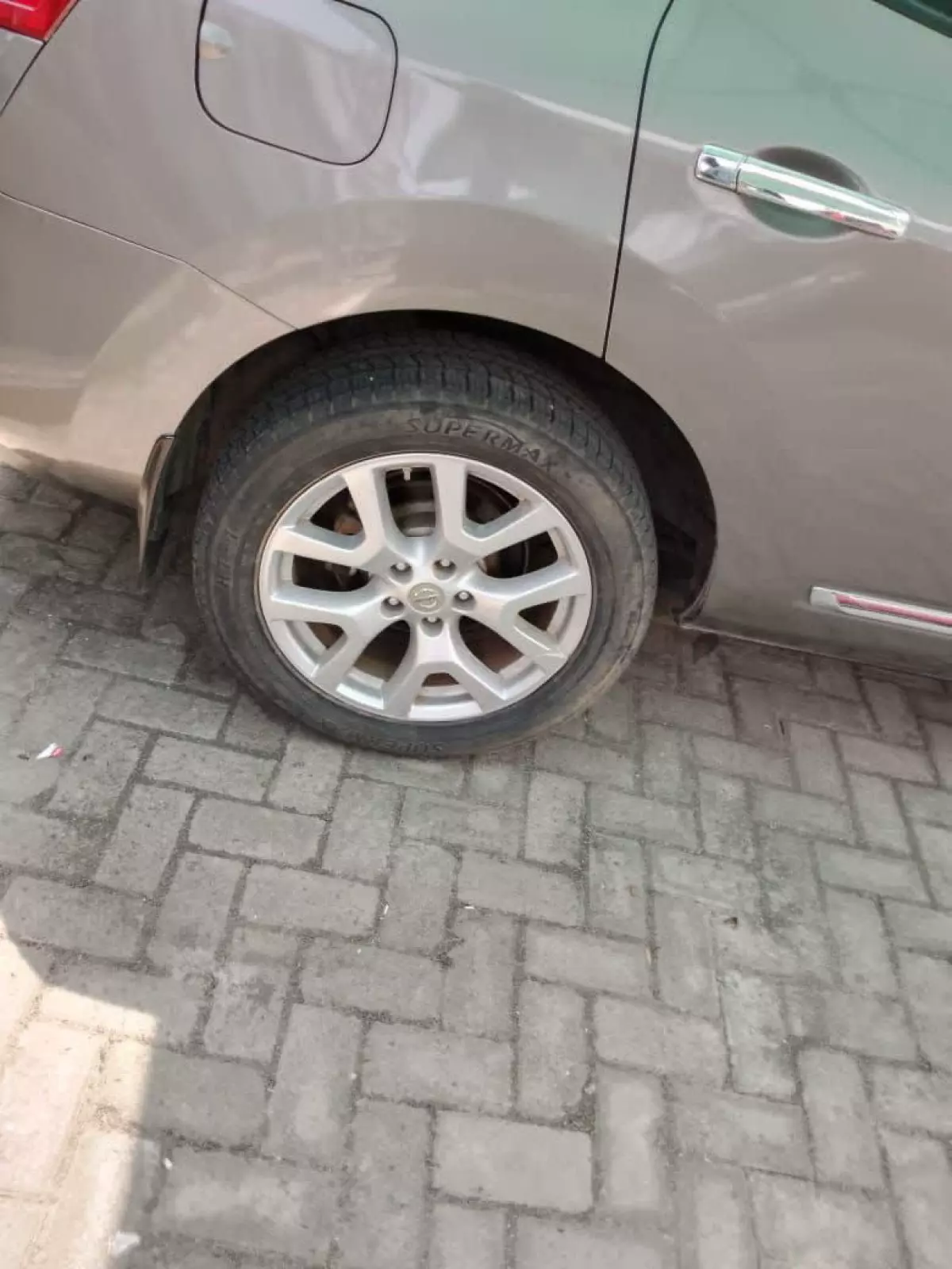 tyre2