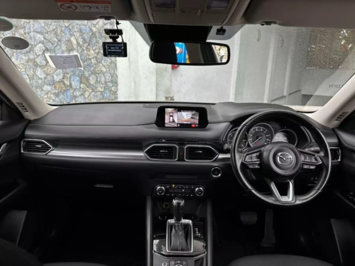 interiorBack
