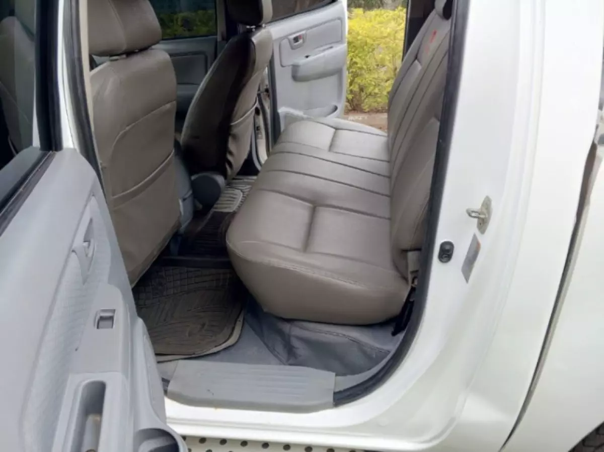 interiorBack